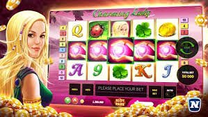 jilicrown slot game reels displayed on a mobile phone screen